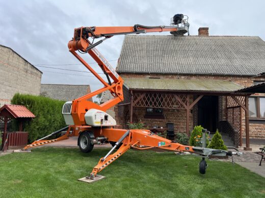 Niftylift 210